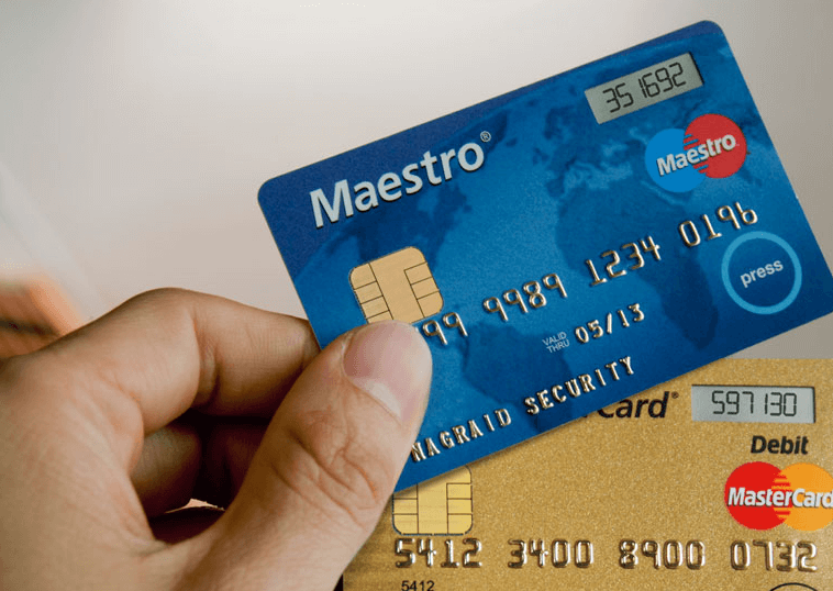 ما هي بطاقة ماستر كارد و انواعها 2022